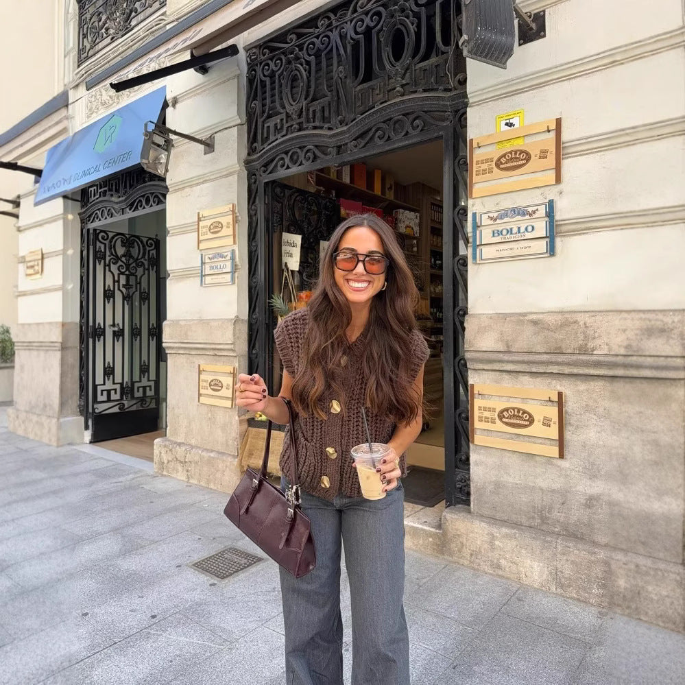 Gilet en maille chic à gros boutons